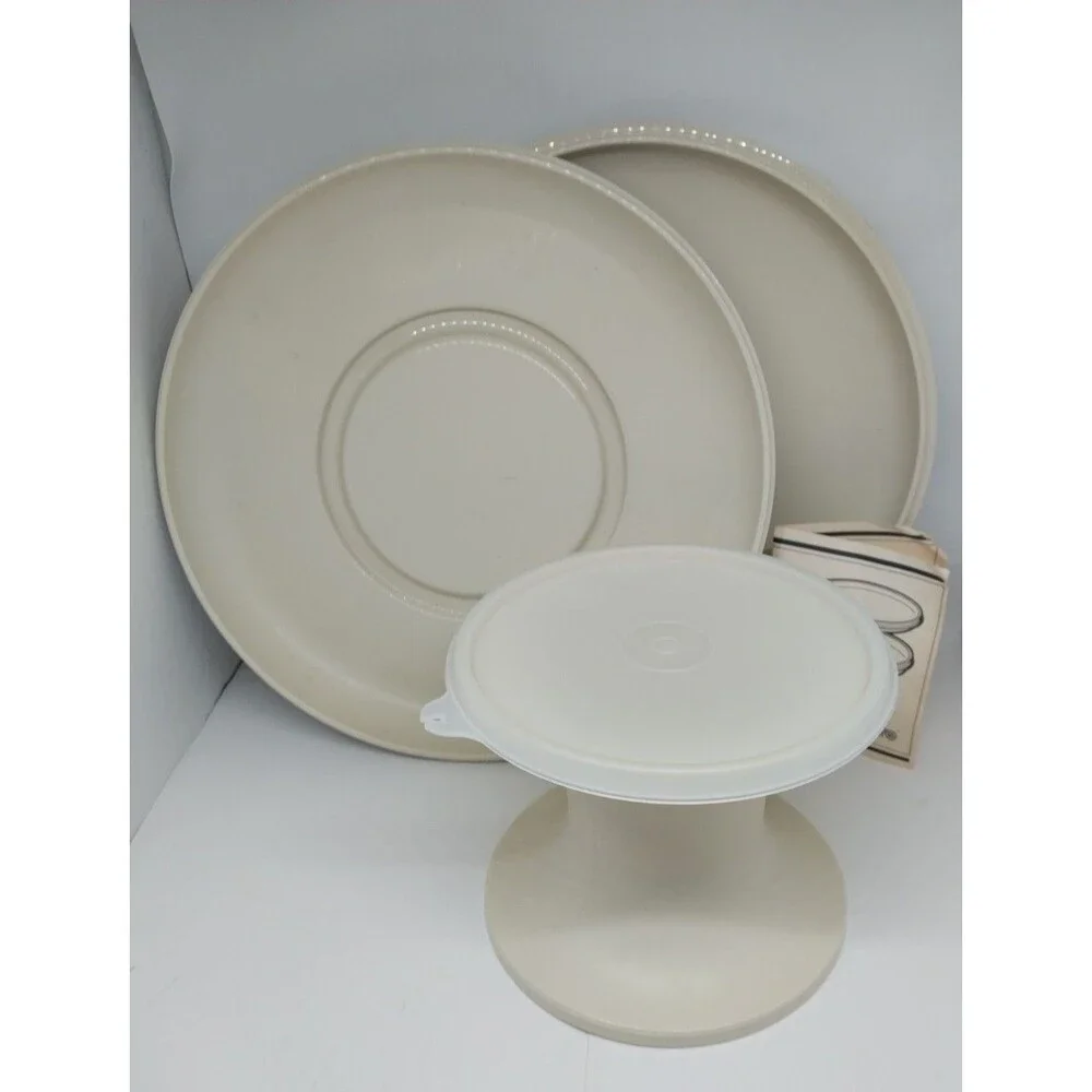 1983 Tupperware Serve It All Pedestal 4-pc Set #1532 Never used! Retro!